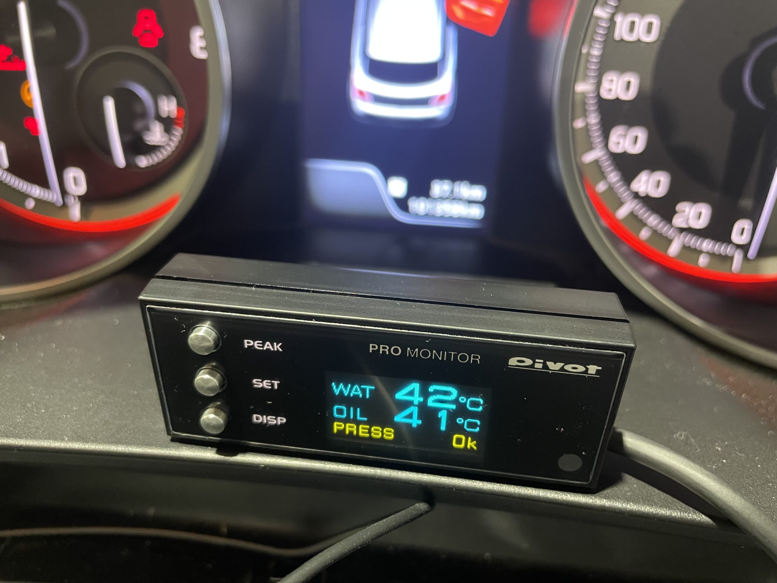 ZC33Sスイフトスポーツ pivotモニター