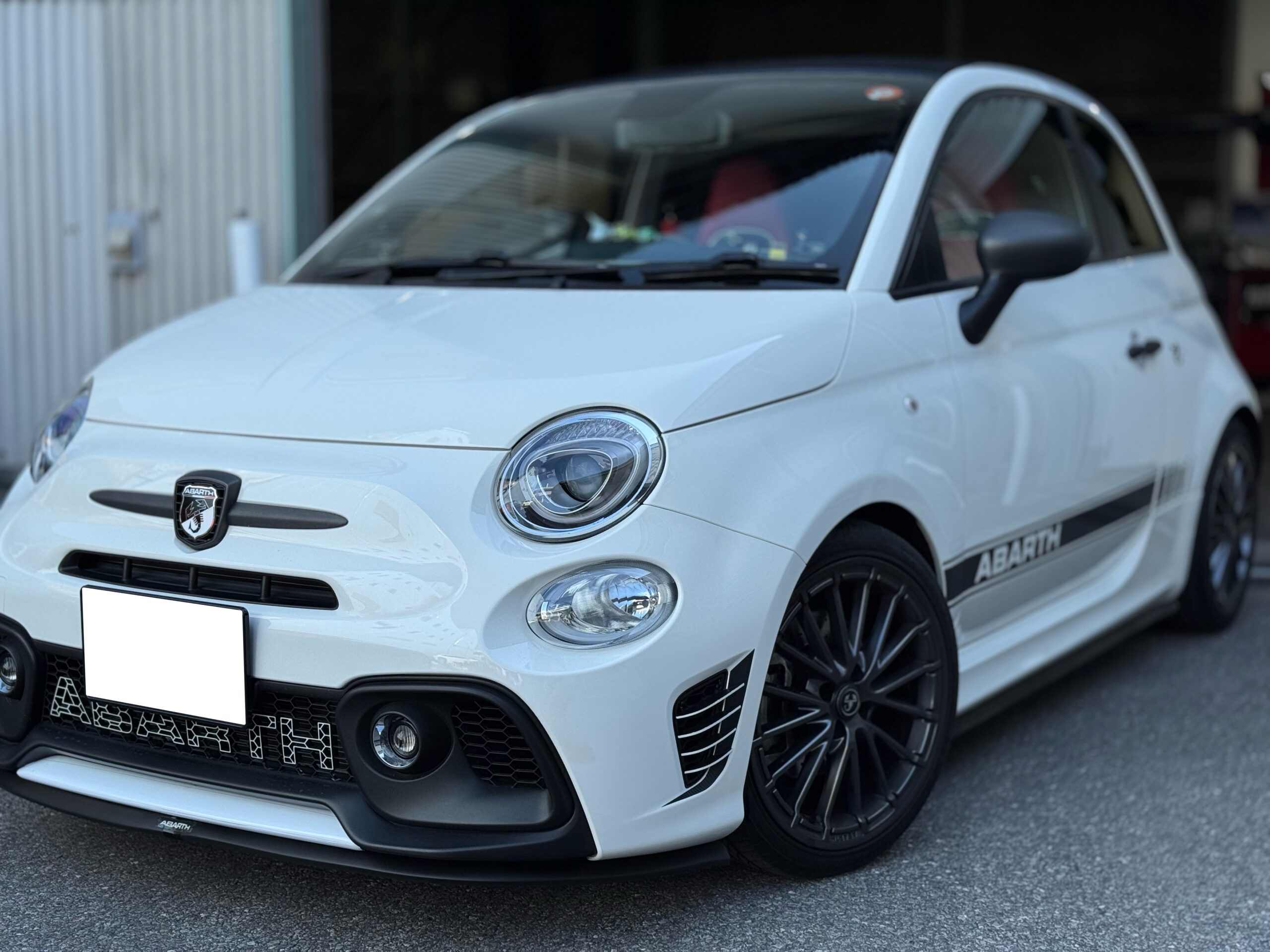 ABARTH F595C ラヴォーノサスペンションキットプラス取付け