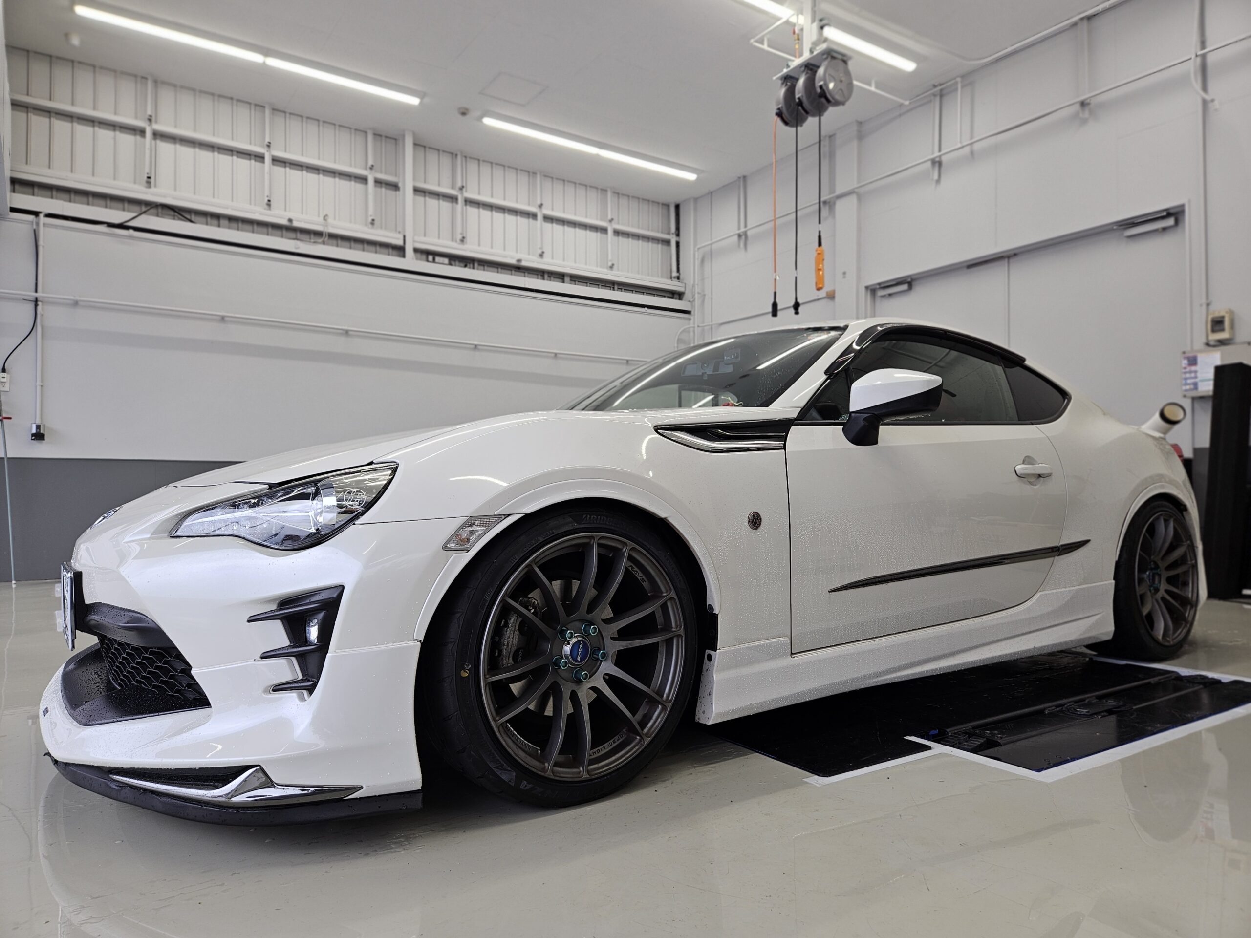 TOYOTA 86 ZN6 × HKS HIPER MAX S