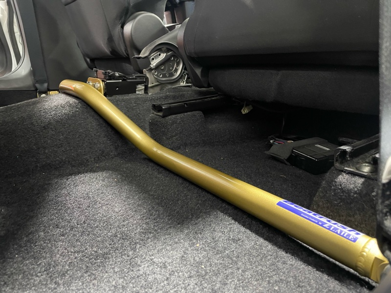 ZC33Sスイフトスポーツ LAILEパフォーマンスバー