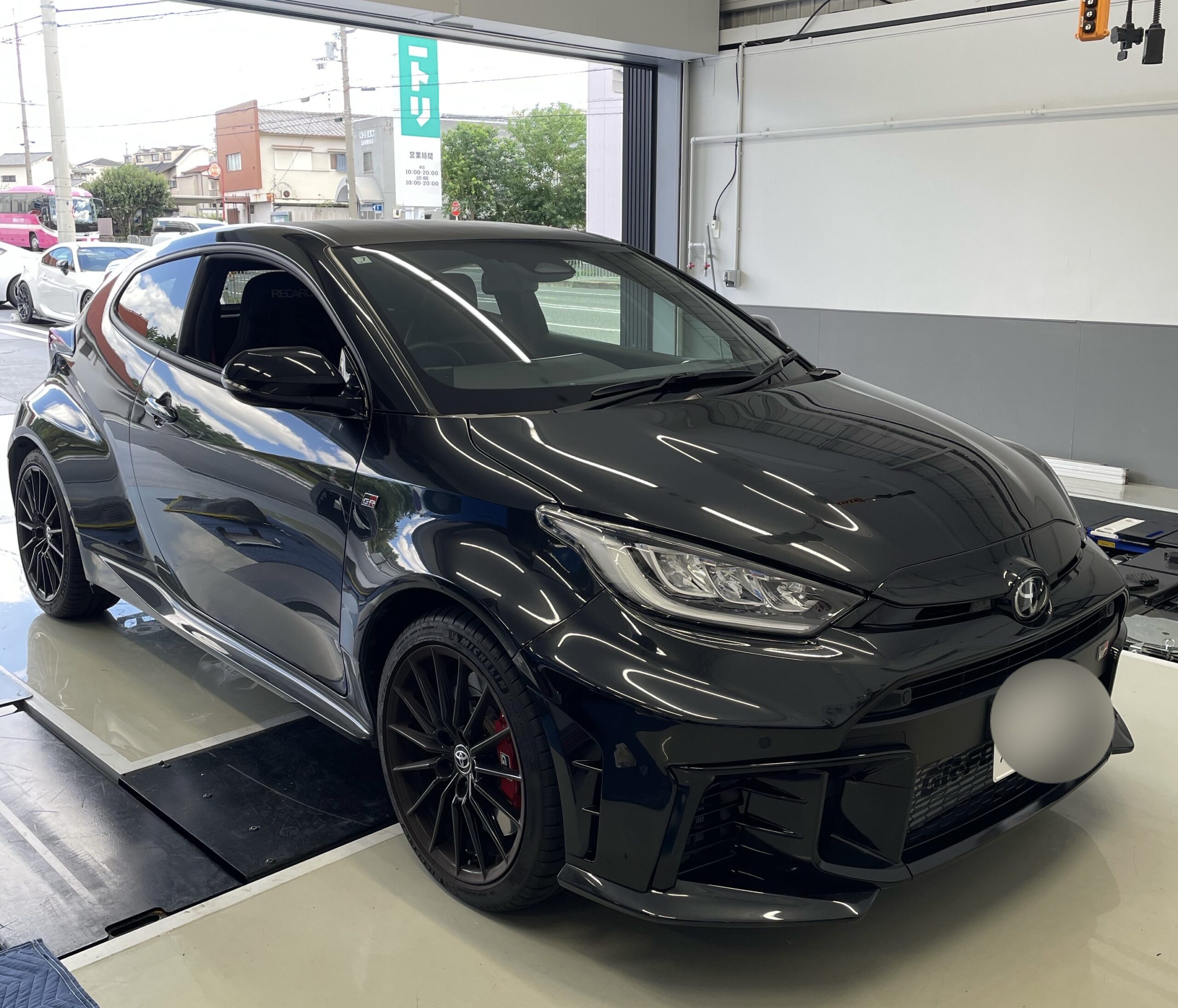 GR YARIS × RECARO RSS ASM LIMITED 【大阪】